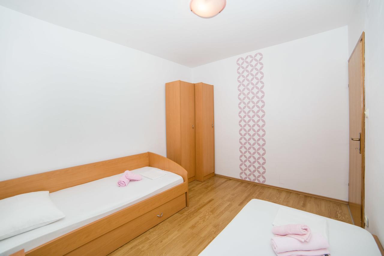 Apartment Clear Sky Baška Voda Eksteriør bilde